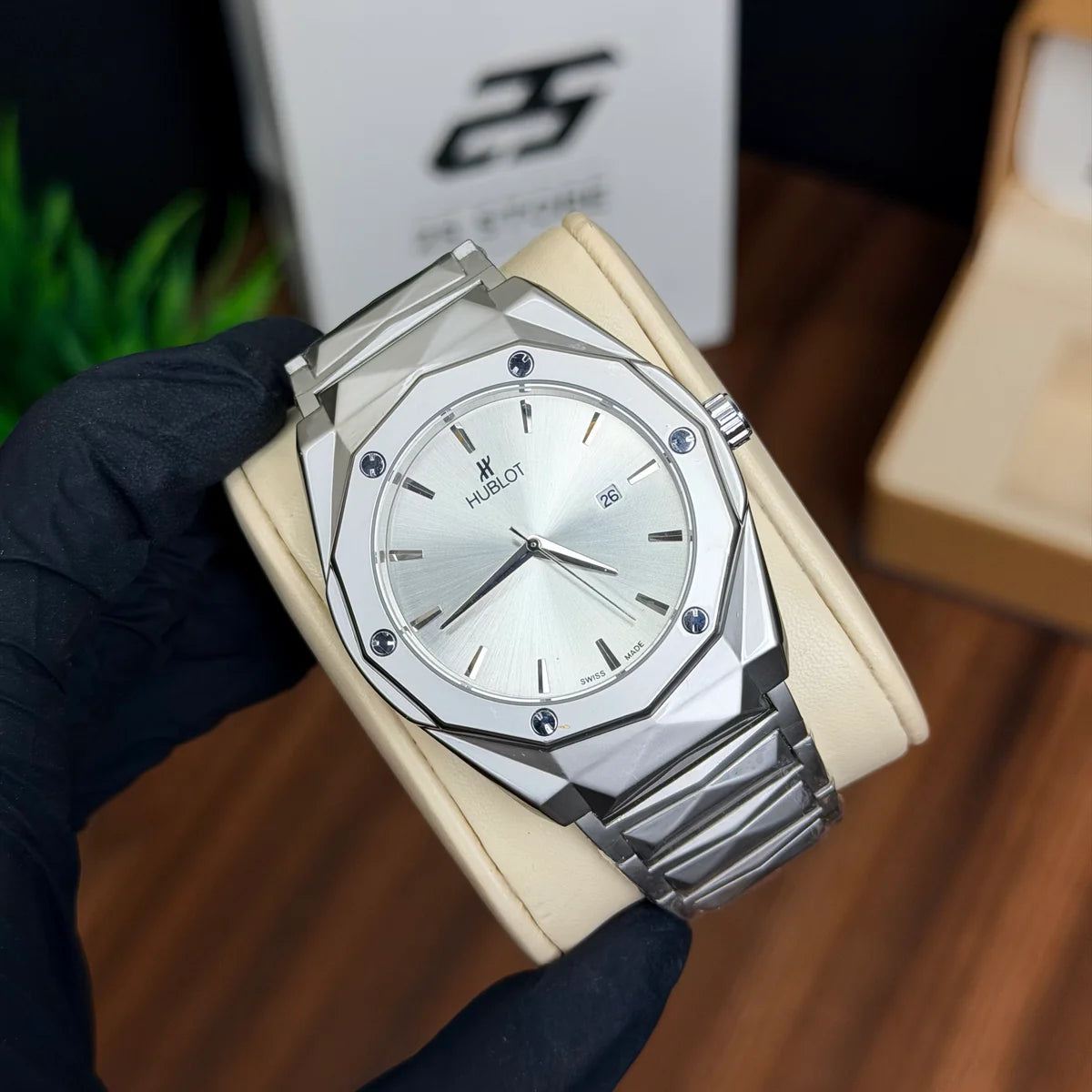 Hublot Diamond Cut Semi Auto