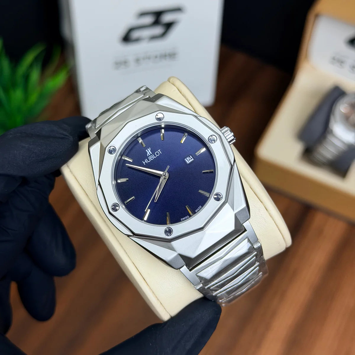 Hublot Diamond Cut Semi Auto
